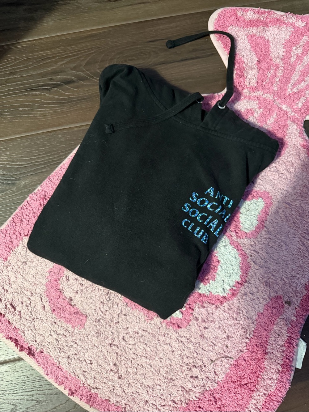 Anti Social Social Club love stain hoodie size M